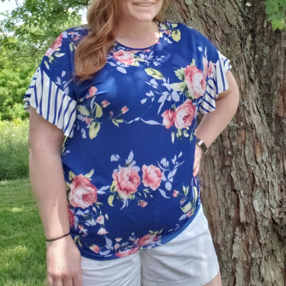 Women's floral pattern mix top